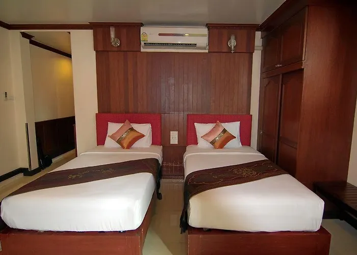 Sky 2 Hotel 2*